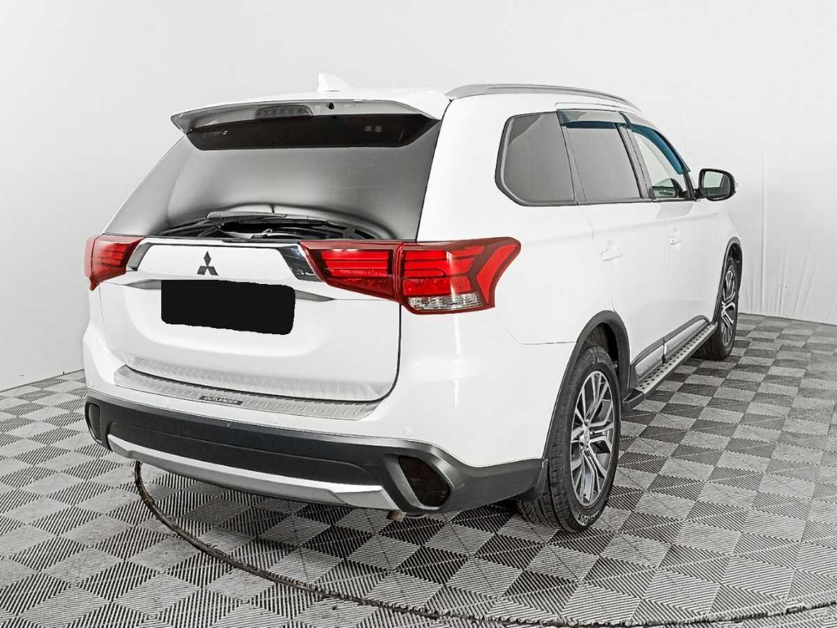 Купить Mitsubishi Outlander, 2018, 167 301 км.. Фото: #4