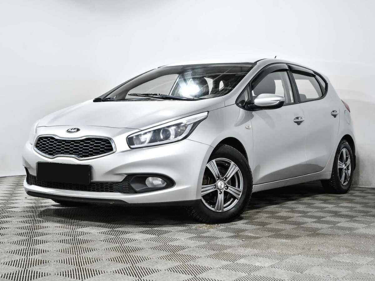 Купить Kia Ceed, 2012, 177 598 км.. Фото: #0