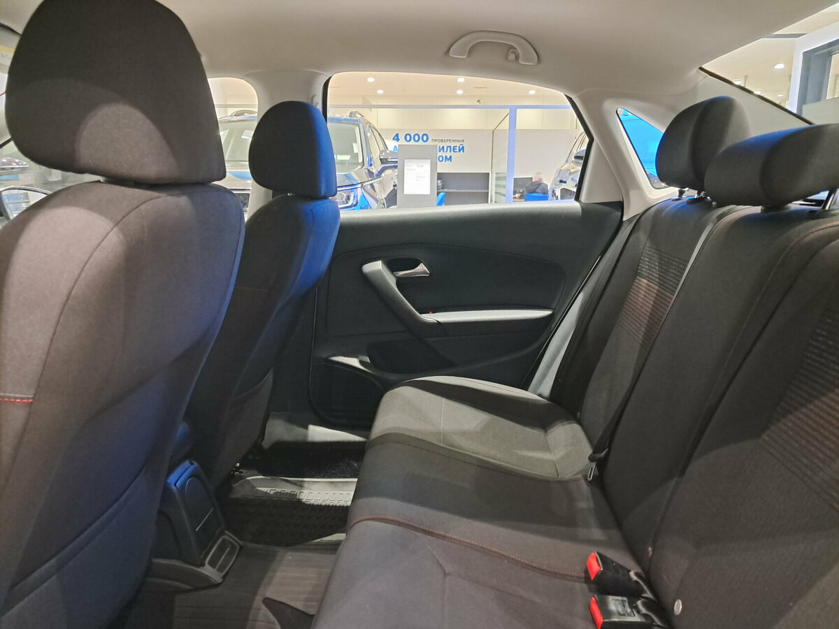 Купить Volkswagen Polo, 2017, 41 987 км.. Фото: #11