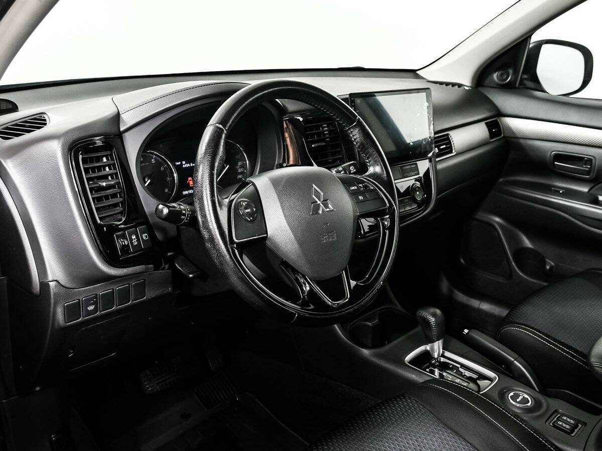 Купить Mitsubishi Outlander, 2016, 98 192 км.. Фото: #12