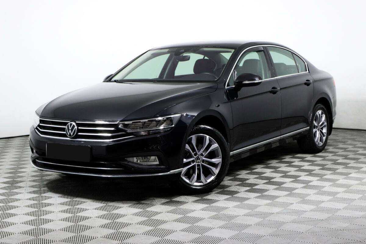 Купить Volkswagen Passat, 2021, 32 894 км.. Посмотреть фото
