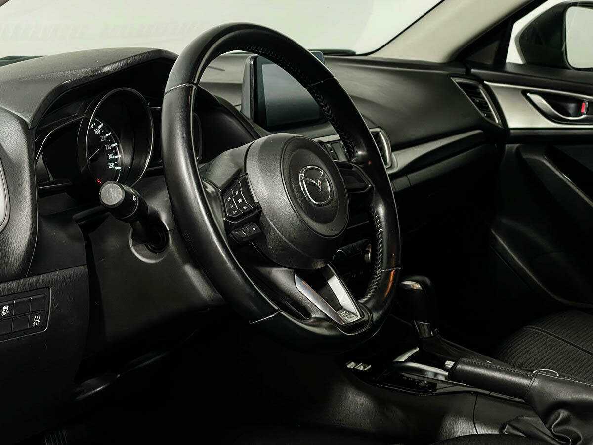 Купить Mazda 3, 2017, 113 651 км.. Фото: #9