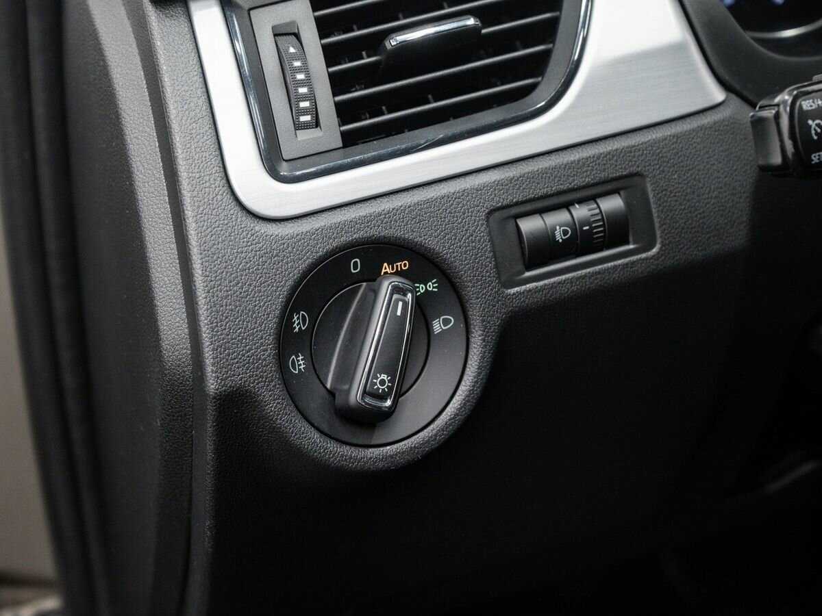 Купить Skoda Rapid, 2019, 101 000 км.. Фото: #16