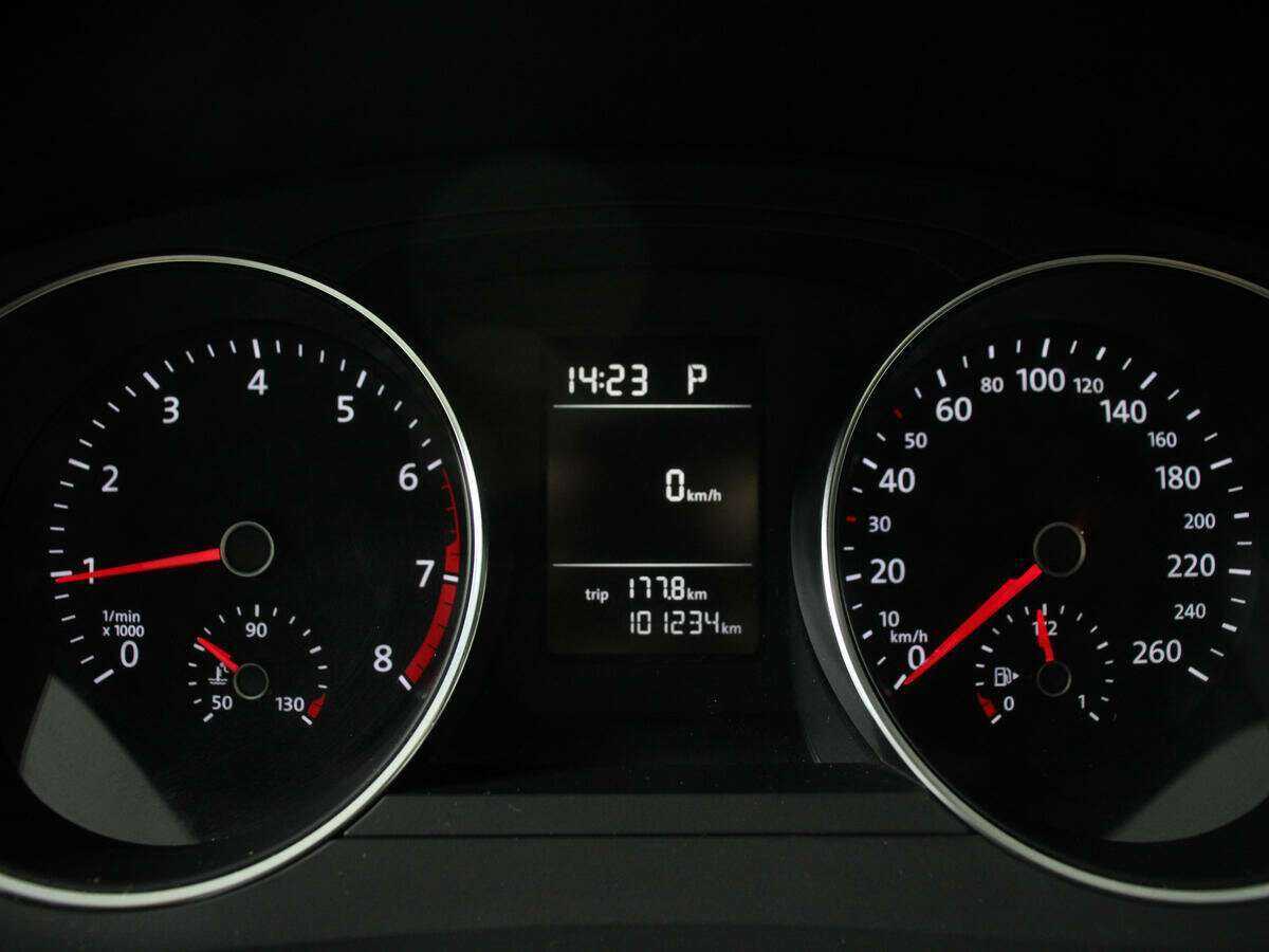 Купить Volkswagen Jetta, 2016, 101 196 км.. Фото: #10