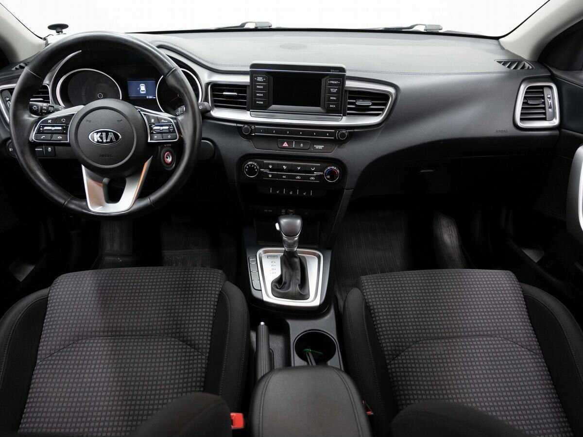 Купить Kia Ceed, 2018, 81 840 км.. Фото: #12