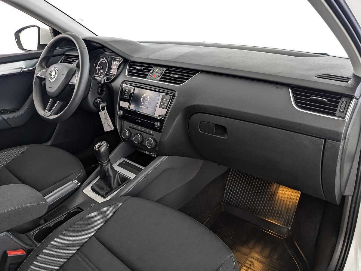 Купить Skoda Octavia, 2019, 41 988 км.. Фото: #12