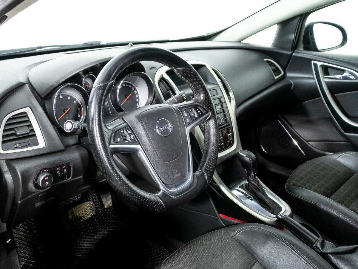 Купить Opel Astra, 2012, 269 037 км.. Фото: #10
