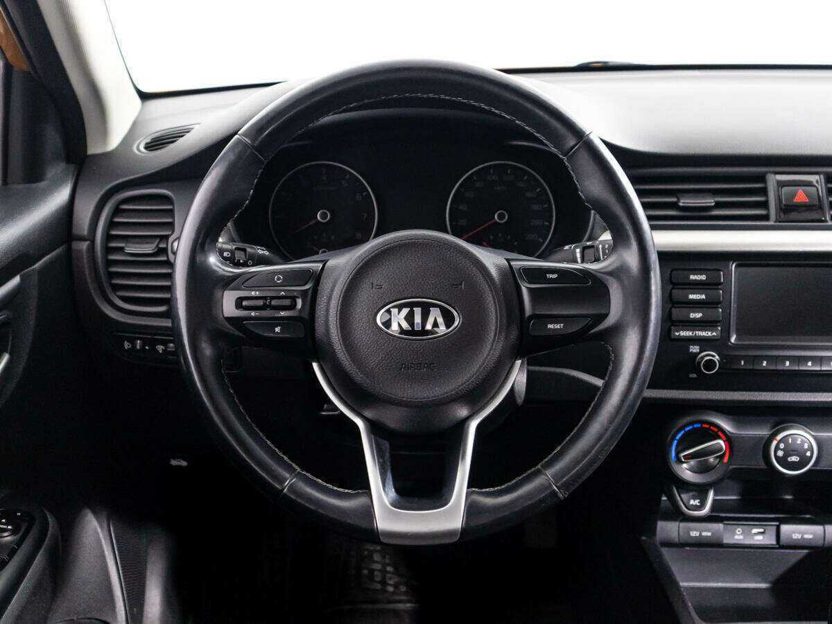 Купить Kia Rio, 2017, 75 822 км.. Фото: #17