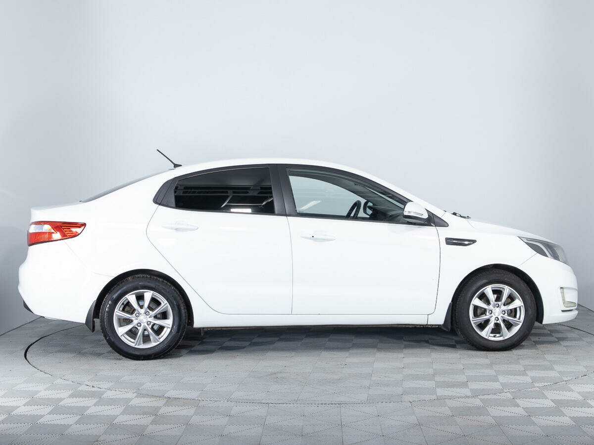 Купить Kia Rio, 2012, 178 689 км.. Фото: #3