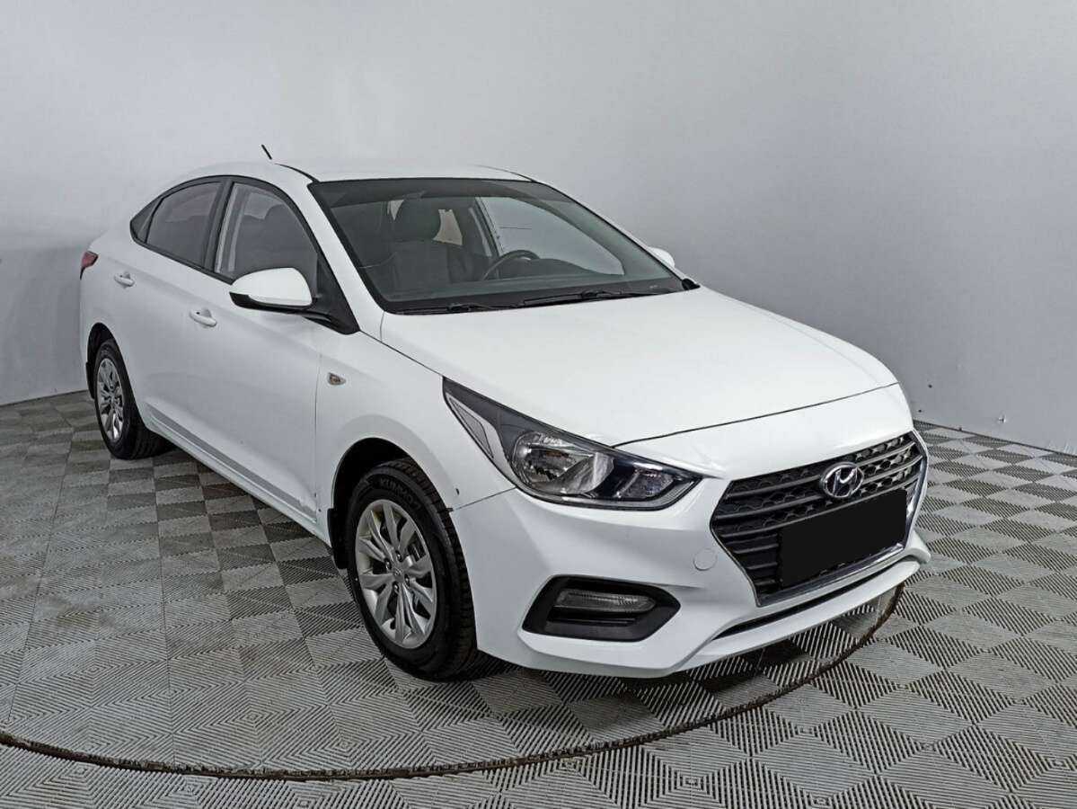 Купить Hyundai Solaris, 2018, 111 703 км.. Фото: #2