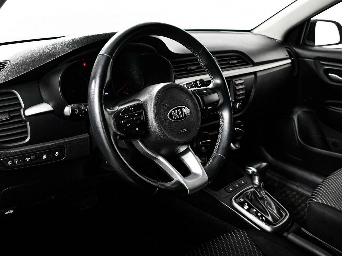 Купить Kia Rio, 2018, 79 999 км.. Фото: #12