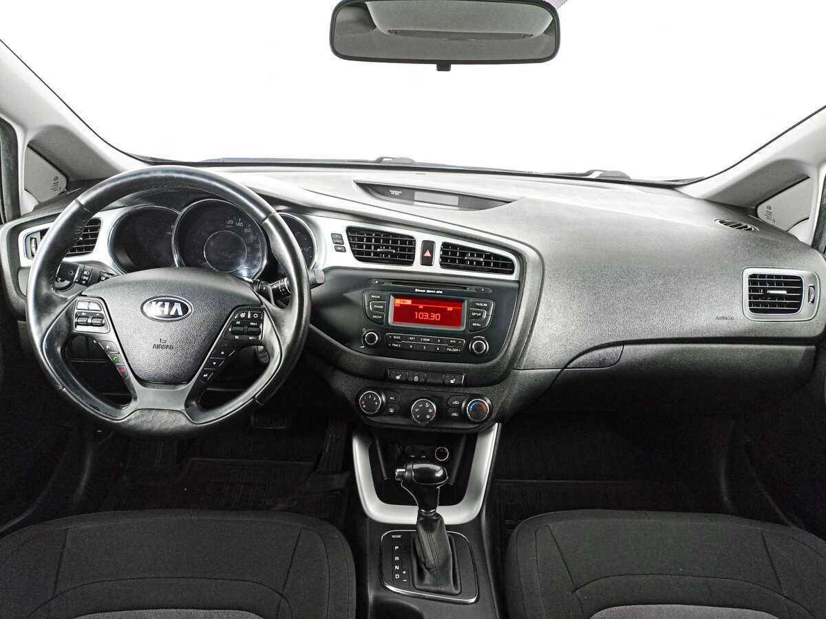 Купить Kia Ceed, 2012, 151 082 км.. Фото: #11