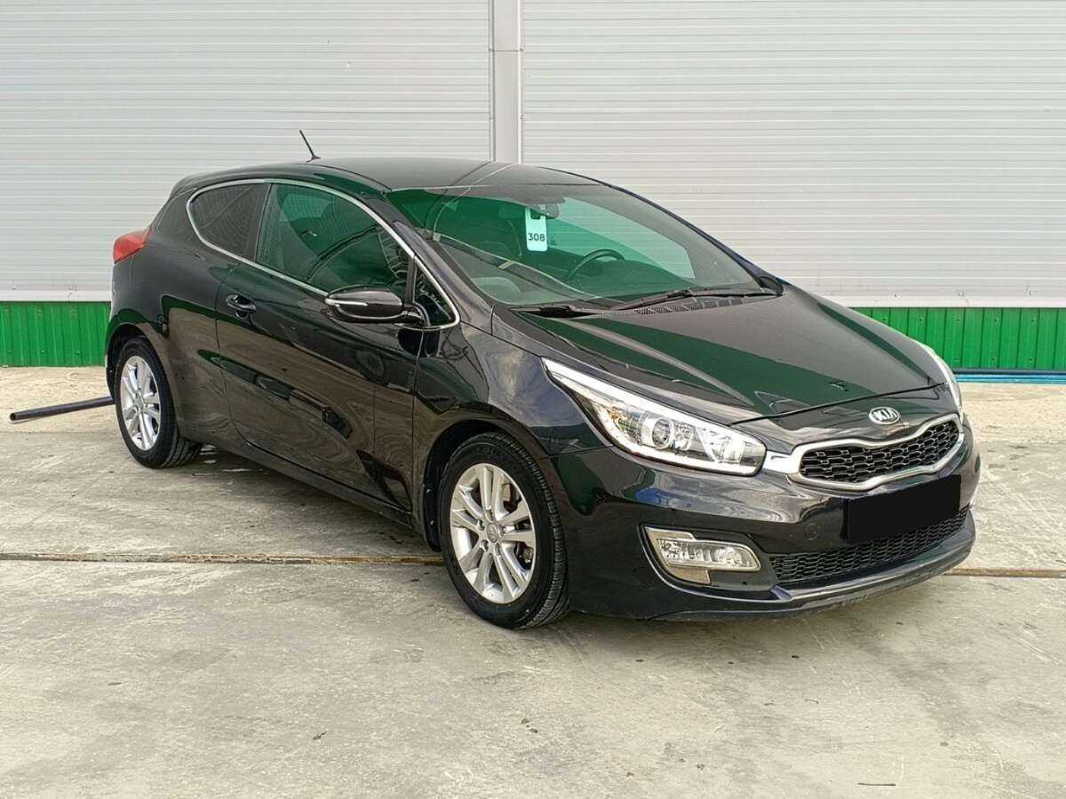 Купить Kia Ceed, 2015, 147 133 км.. Фото: #2
