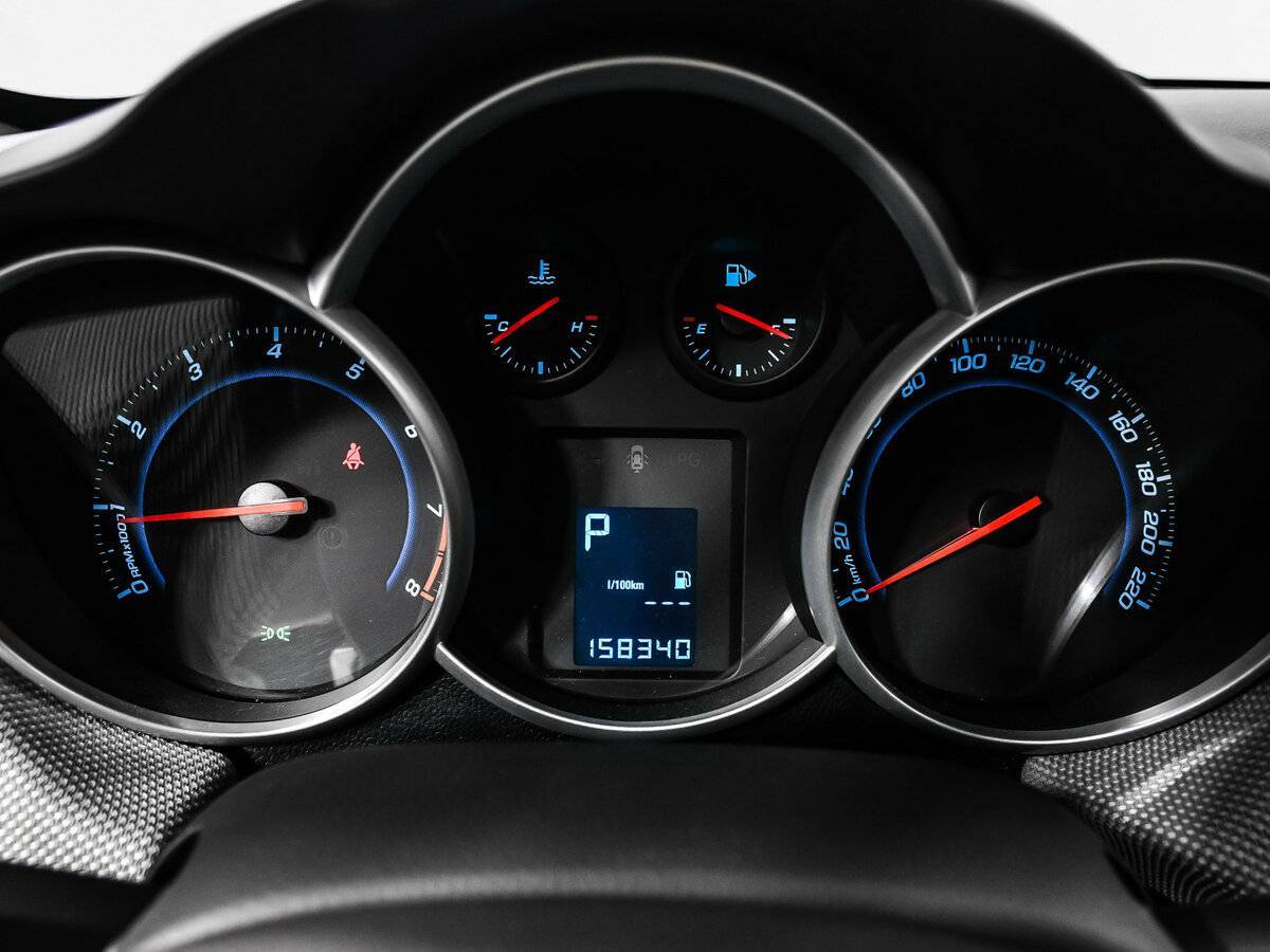 Купить Chevrolet Cruze, 2014, 158 338 км.. Фото: #9