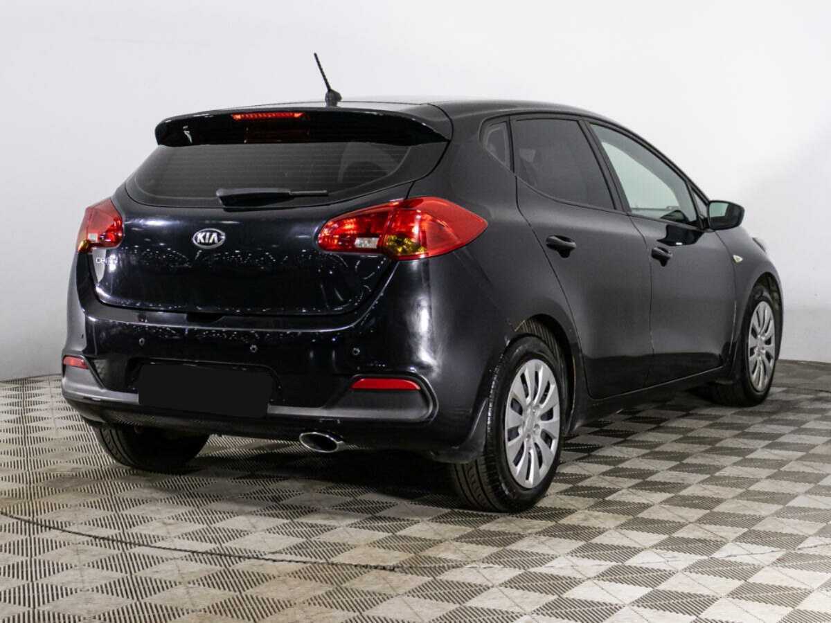 Купить Kia Ceed, 2015, 132 105 км.. Фото: #4