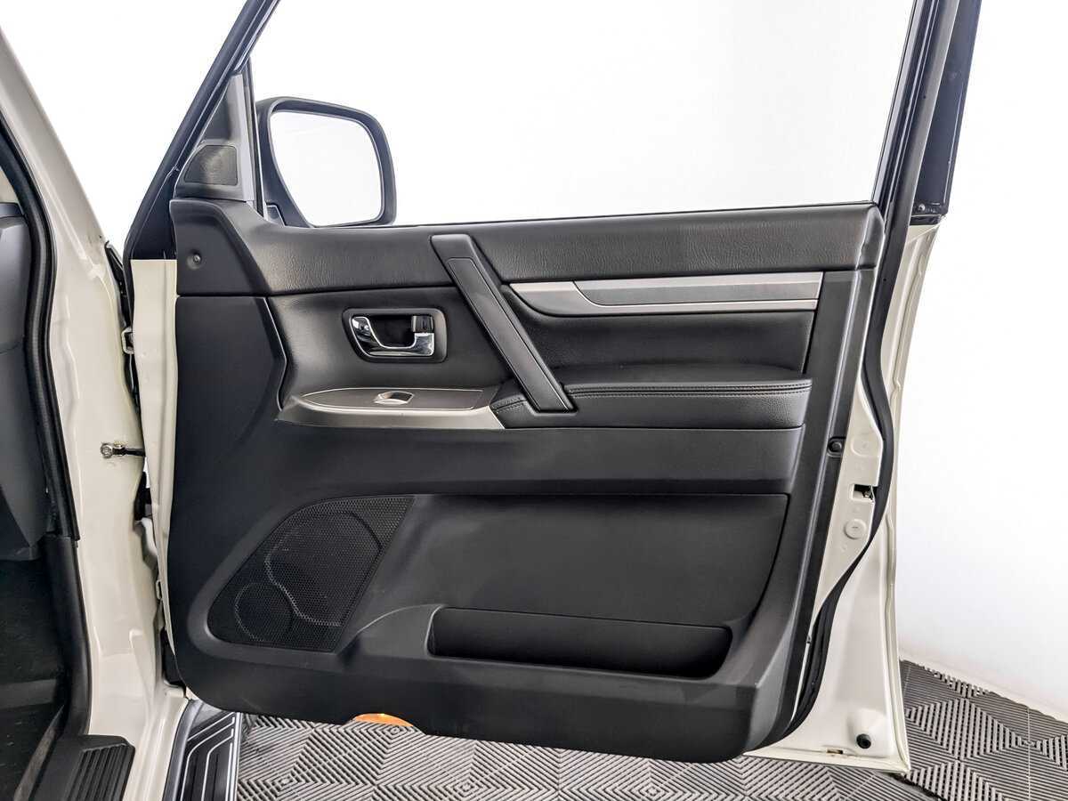 Купить Mitsubishi Pajero, 2019, 156 021 км.. Фото: #24