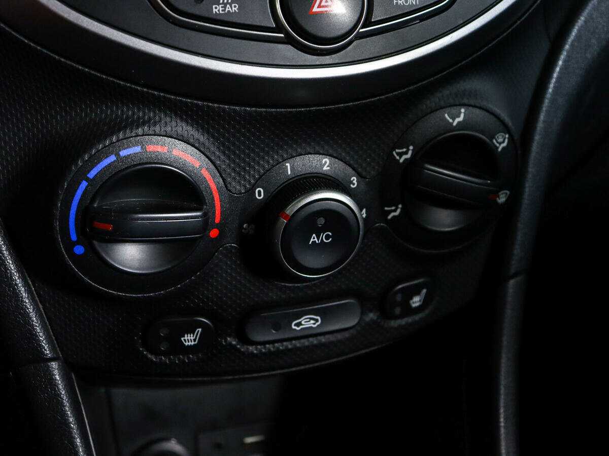 Купить Hyundai Solaris, 2015, 85 276 км.. Фото: #17