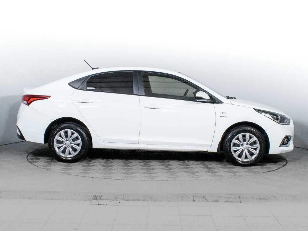 Купить Hyundai Solaris, 2019, 59 035 км.. Фото: #3