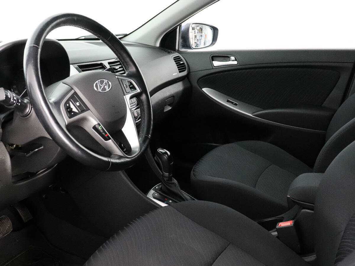 Купить Hyundai Solaris, 2015, 63 926 км.. Фото: #9