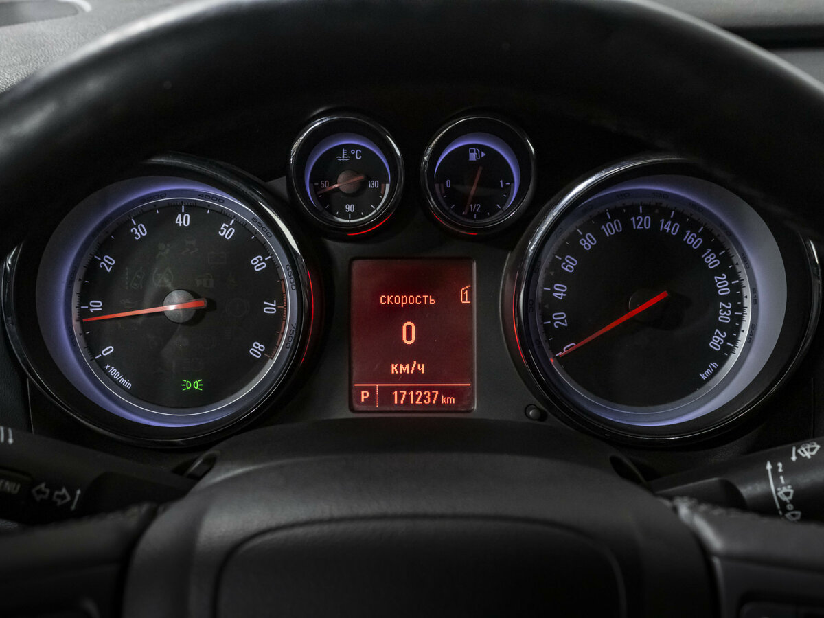 Купить Opel Astra, 2013, 171 209 км.. Фото: #12