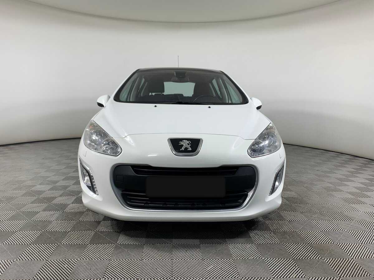 Купить Peugeot 308, 2012, 144 672 км.. Фото: #1
