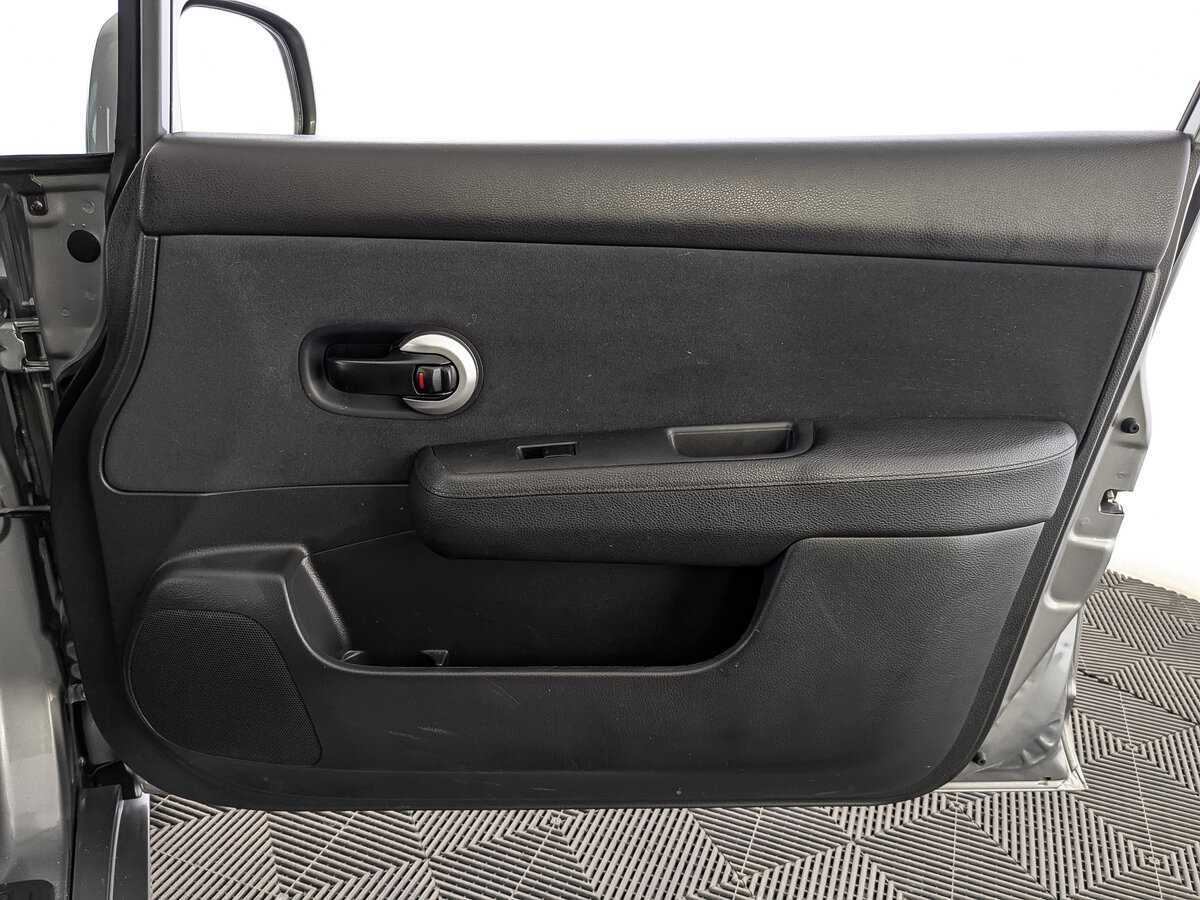 Купить Nissan Tiida, 2013, 128 468 км.. Фото: #24