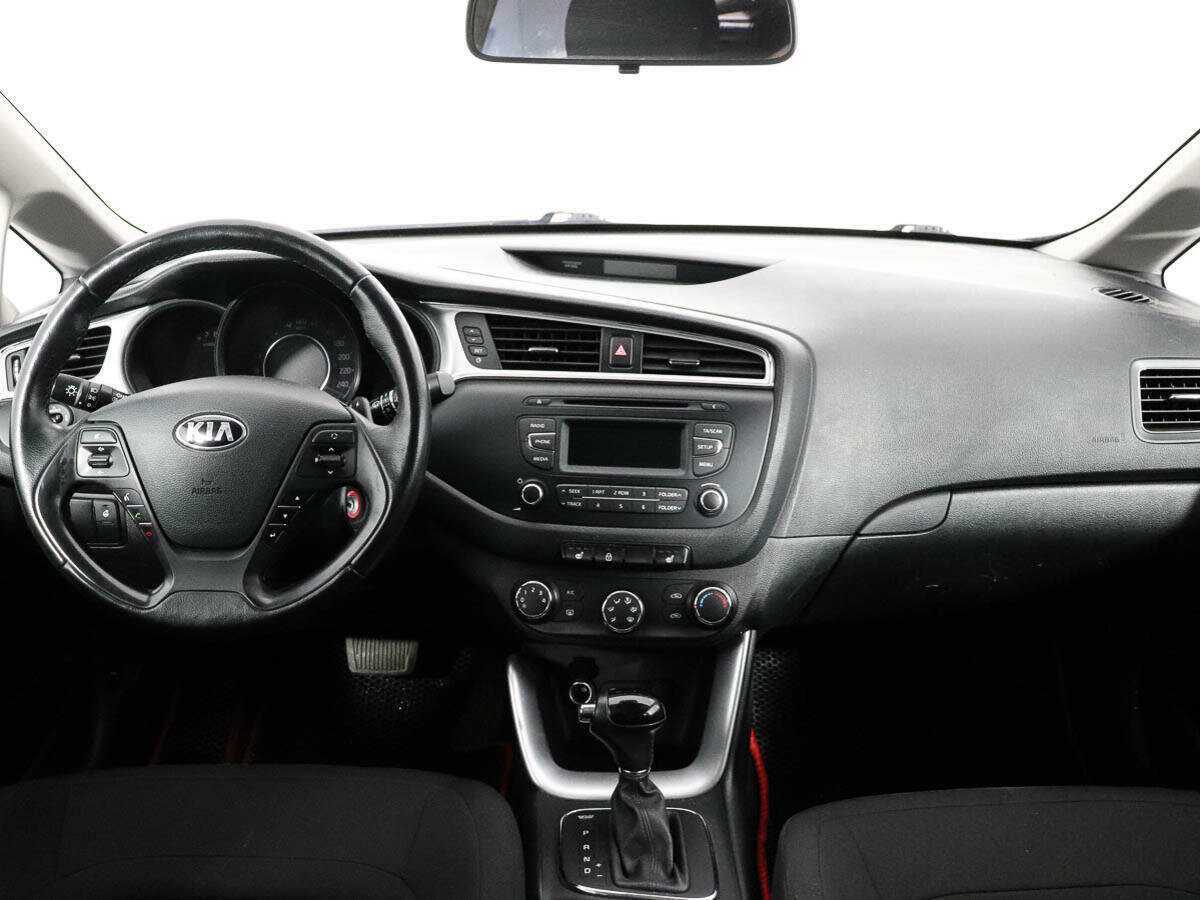 Купить Kia Ceed, 2016, 129 000 км.. Фото: #12