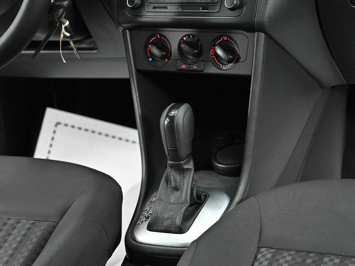 Купить Volkswagen Polo, 2017, 113 000 км.. Фото: #11