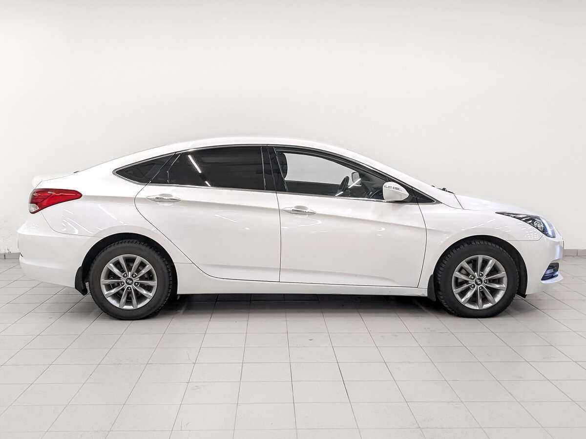 Купить Hyundai i40, 2016, 101 981 км.. Фото: #3
