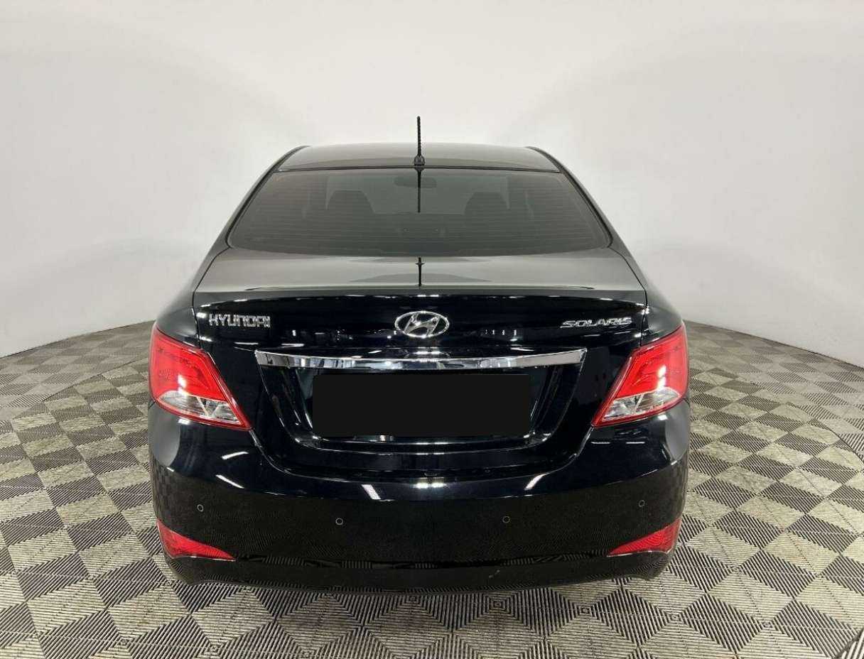 Купить Hyundai Solaris, 2015, 66 300 км.. Фото: #2