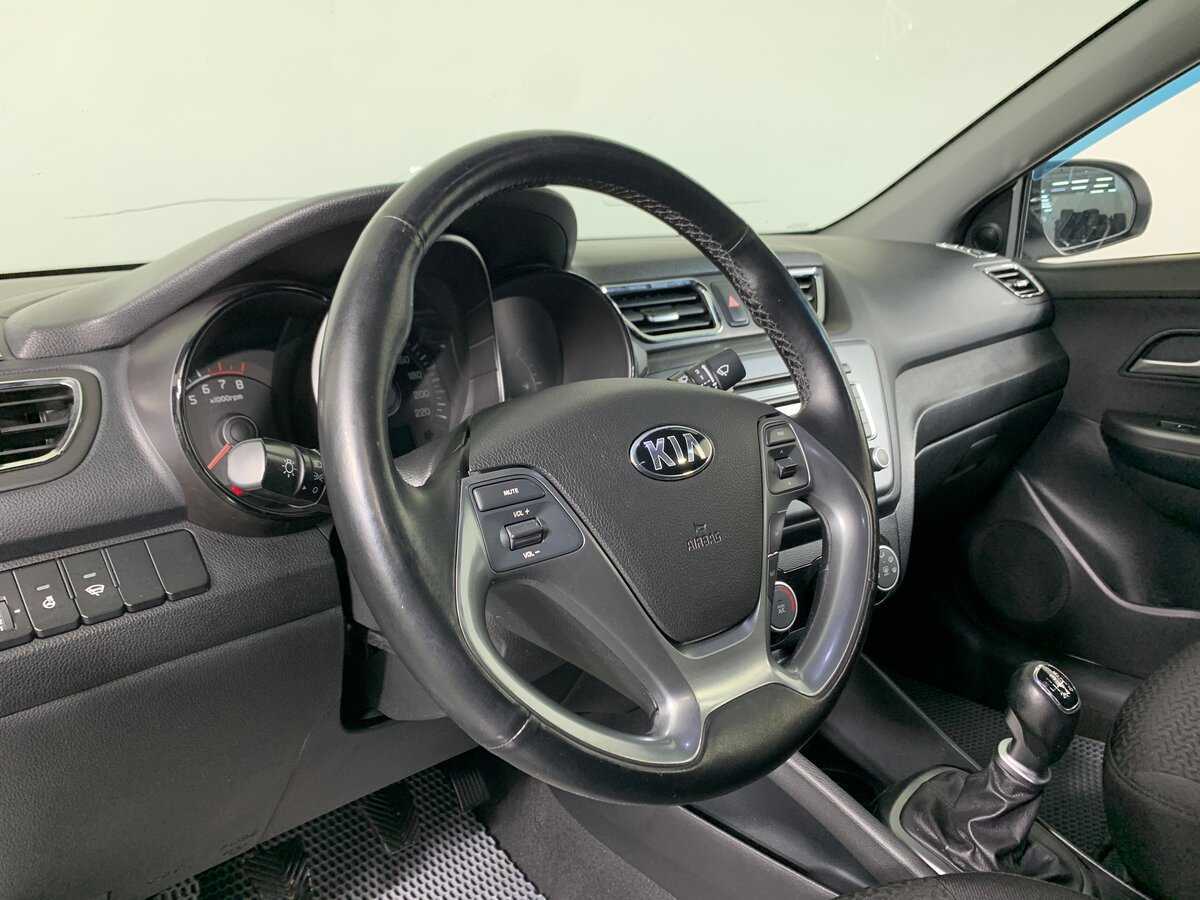 Купить Kia Rio, 2016, 198 980 км.. Фото: #11
