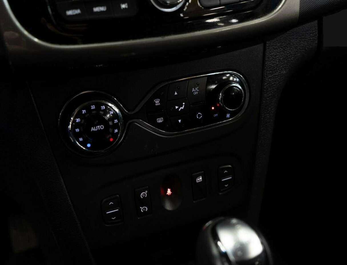 Купить Renault Sandero, 2018, 86 000 км.. Фото: #9