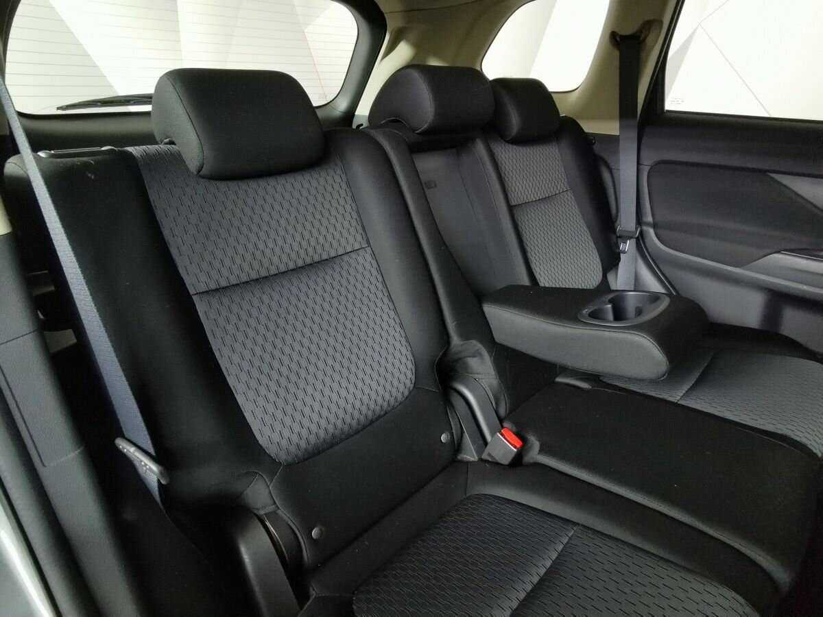 Купить Mitsubishi Outlander, 2014, 168 733 км.. Фото: #12