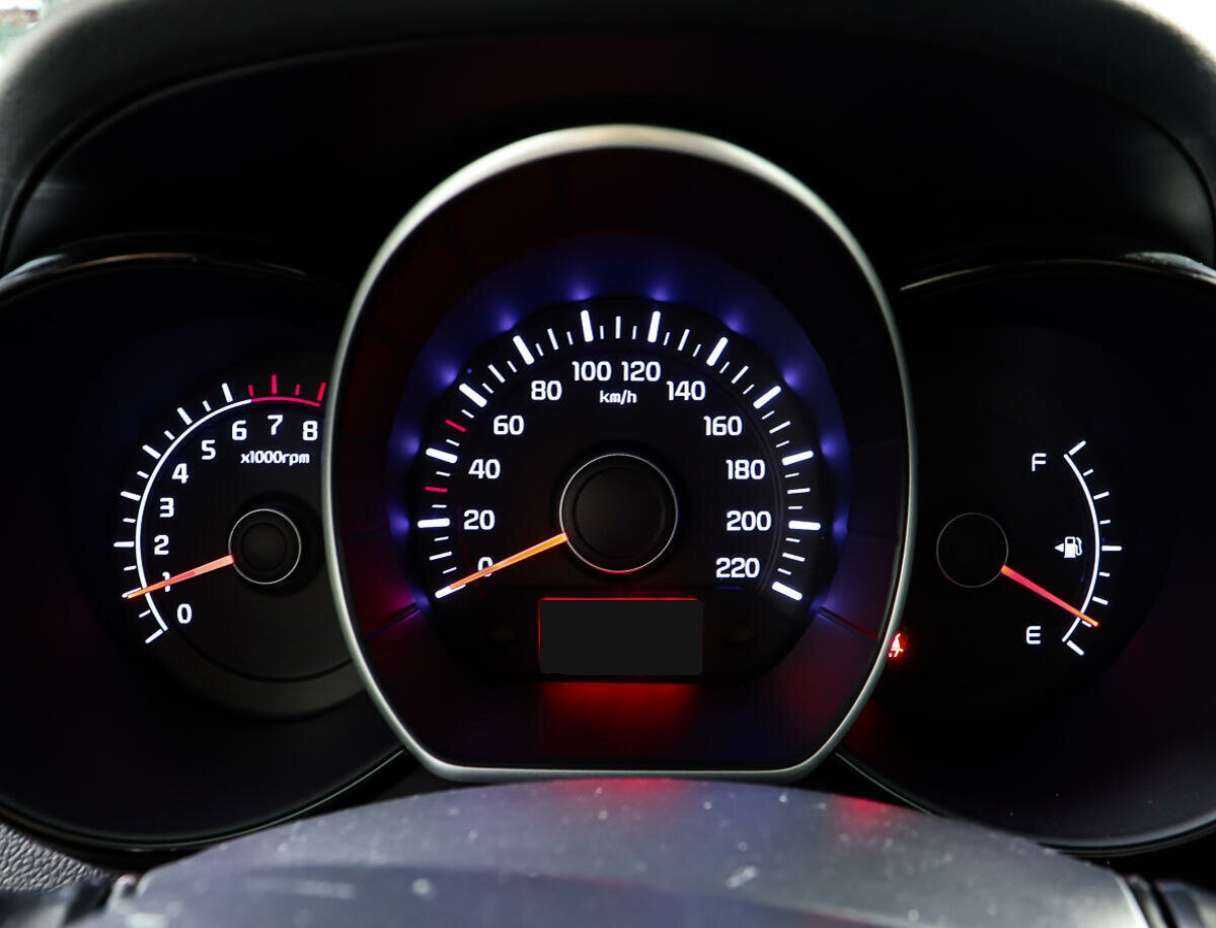 Купить Kia Rio, 2013, 214 618 км.. Фото: #12