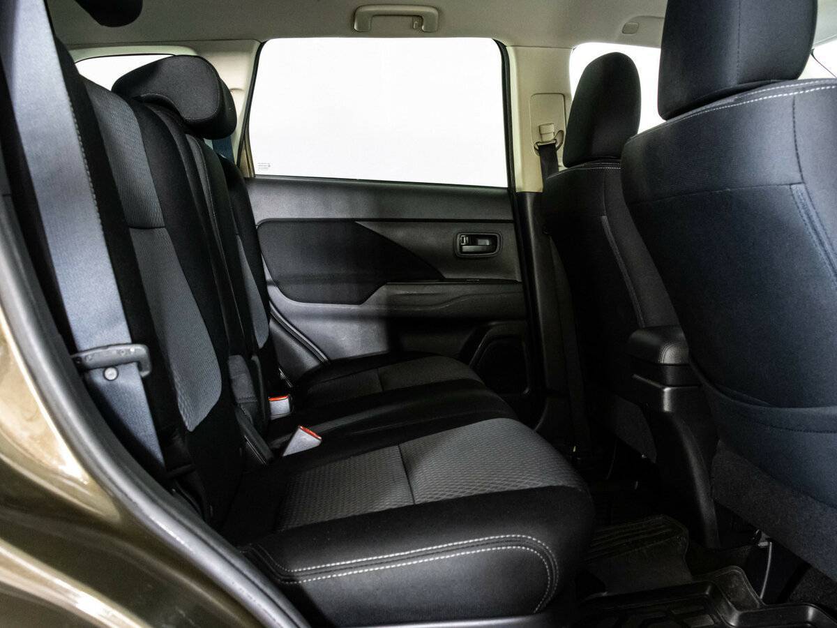 Купить Mitsubishi Outlander, 2018, 235 934 км.. Фото: #14