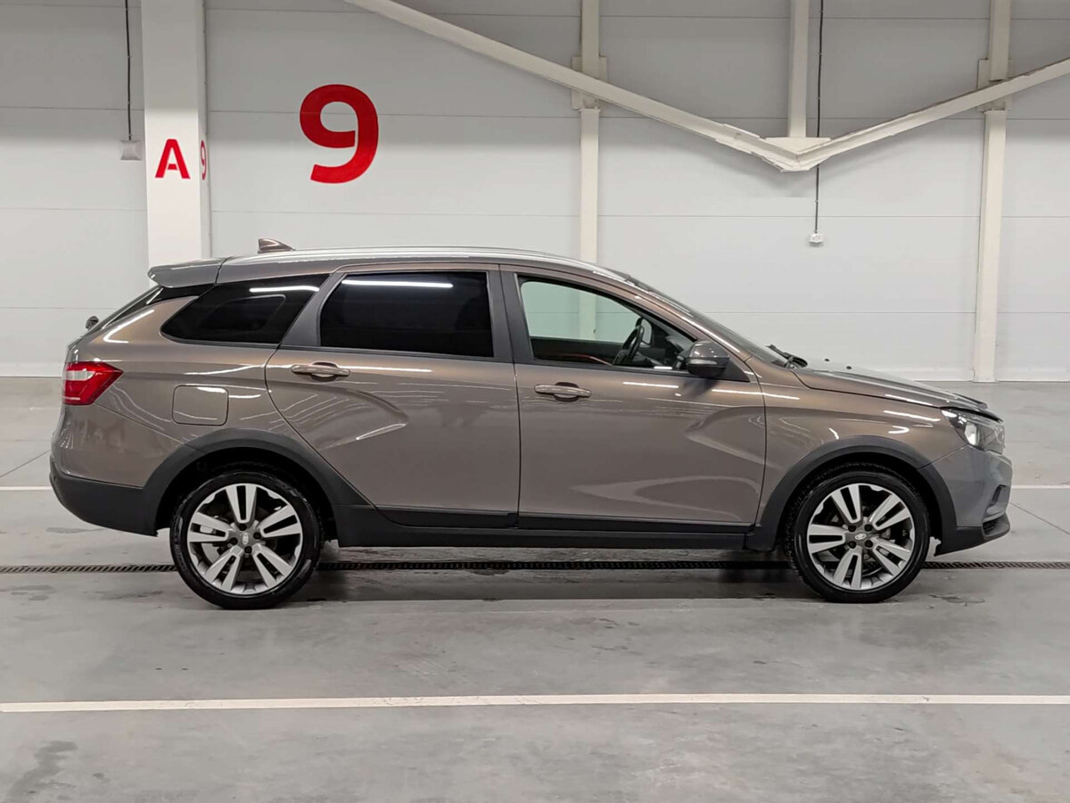 Купить Lada (ВАЗ) Vesta, 2019, 57 993 км.. Фото: #3