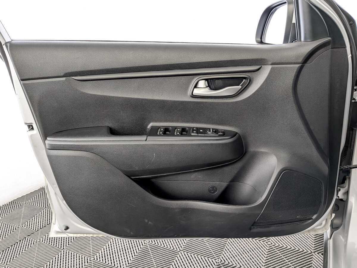 Купить Kia Rio, 2020, 186 207 км.. Фото: #16