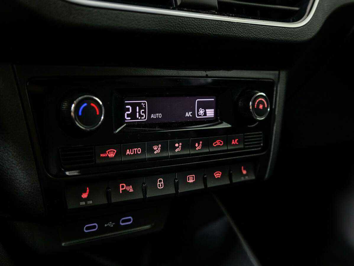 Купить Volkswagen Polo, 2020, 34 972 км.. Фото: #17