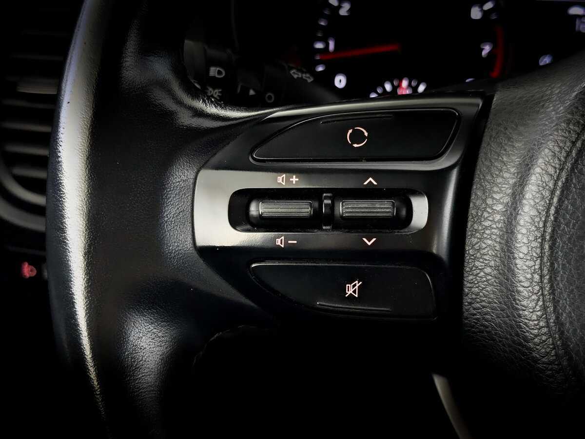 Купить Kia Rio, 2020, 196 487 км.. Фото: #24