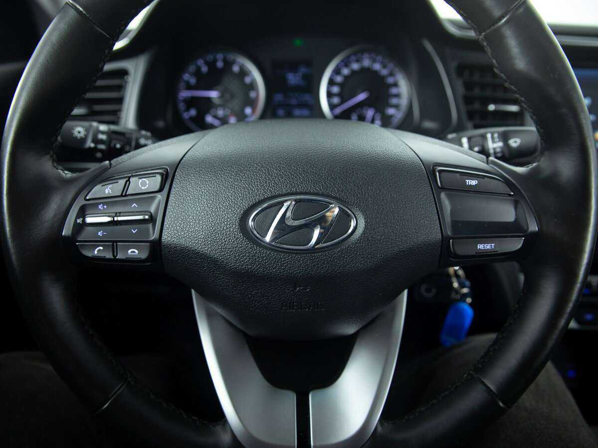 Купить Hyundai Elantra, 2020, 26 536 км.. Фото: #11