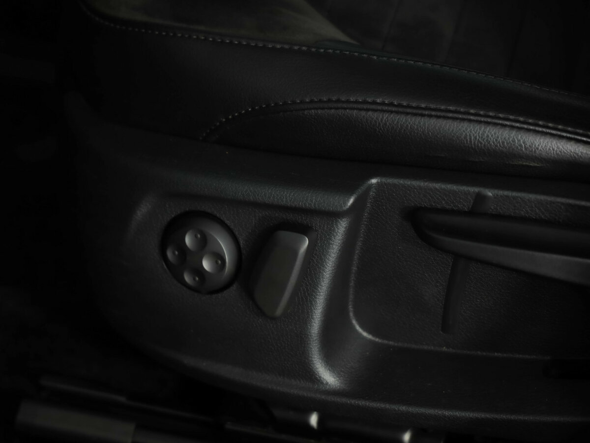 Купить Volkswagen Passat, 2014, 125 463 км.. Фото: #26