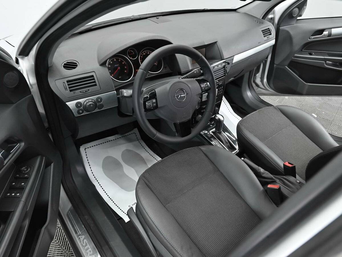 Купить Opel Astra, 2012, 182 000 км.. Фото: #6