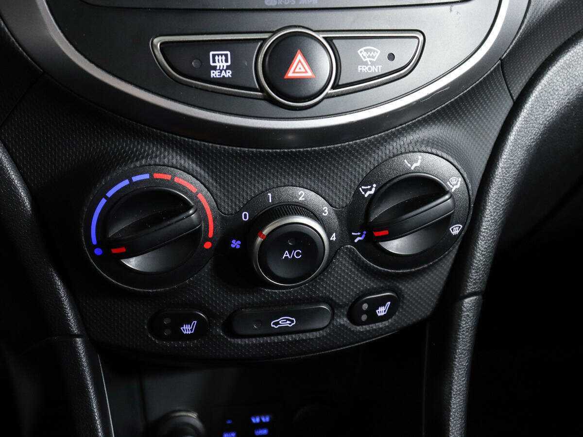 Купить Hyundai Solaris, 2016, 89 274 км.. Фото: #16