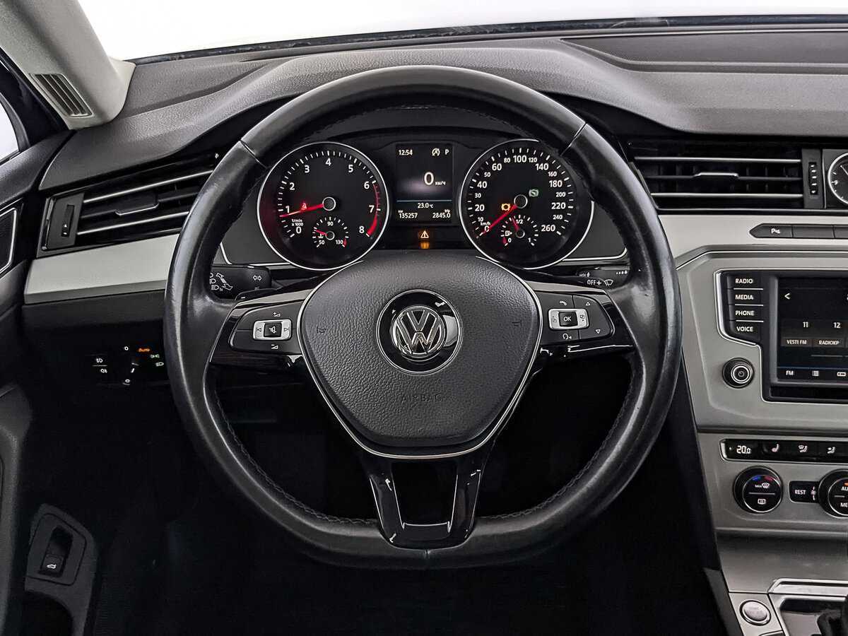 Купить Volkswagen Passat, 2016, 135 253 км.. Фото: #20