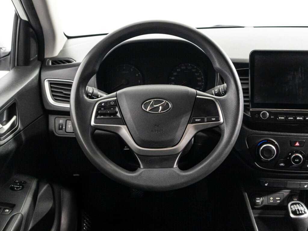 Купить Hyundai Solaris, 2017, 110 870 км.. Фото: #16
