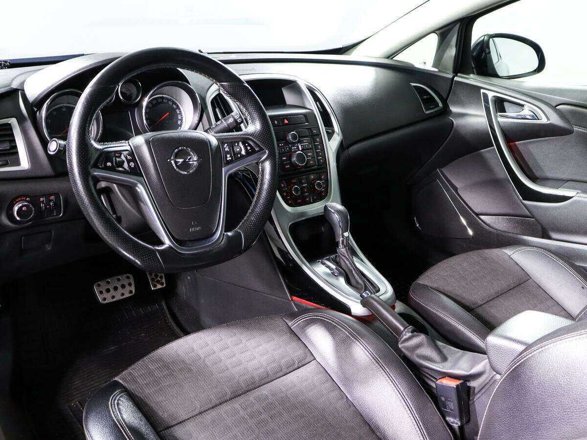Купить Opel Astra, 2013, 187 215 км.. Фото: #13