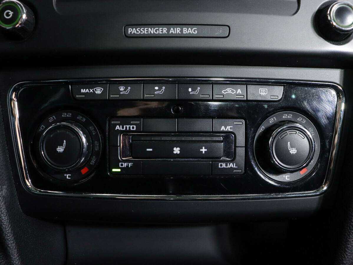 Купить Skoda Superb, 2013, 153 814 км.. Фото: #19