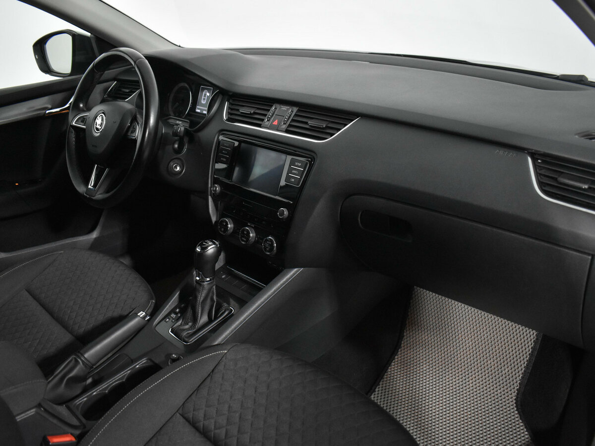 Купить Skoda Octavia, 2017, 175 449 км.. Фото: #11