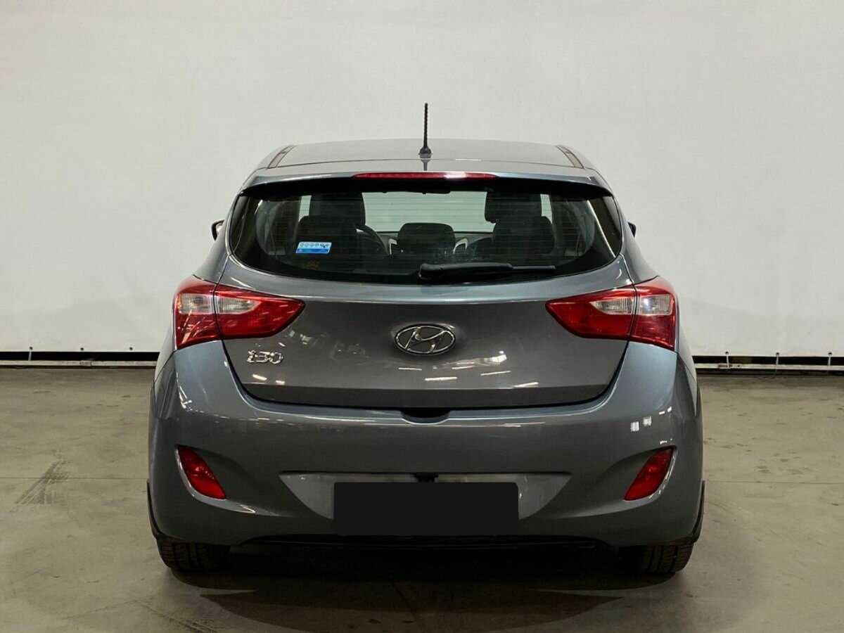 Купить Hyundai i30, 2013, 142 135 км.. Фото: #4