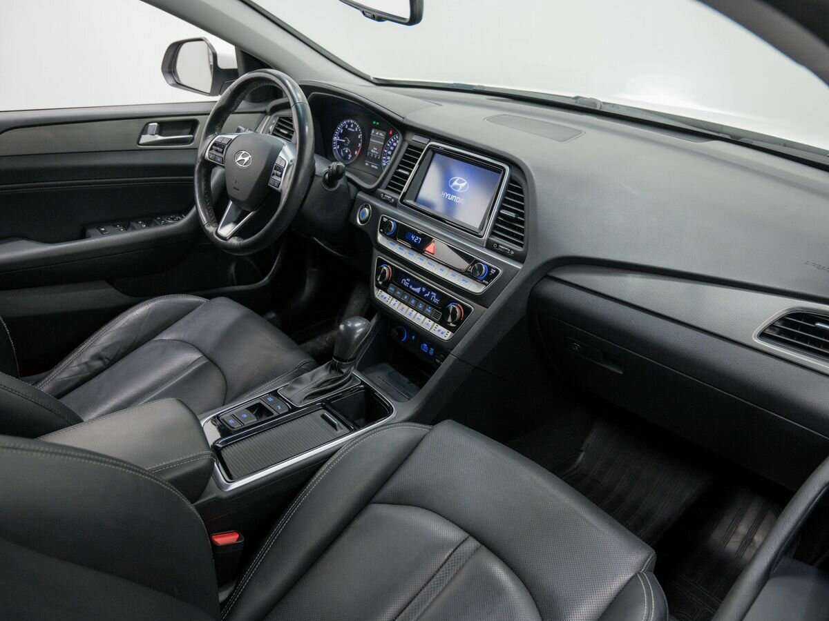 Купить Hyundai Sonata, 2017, 144 140 км.. Фото: #10